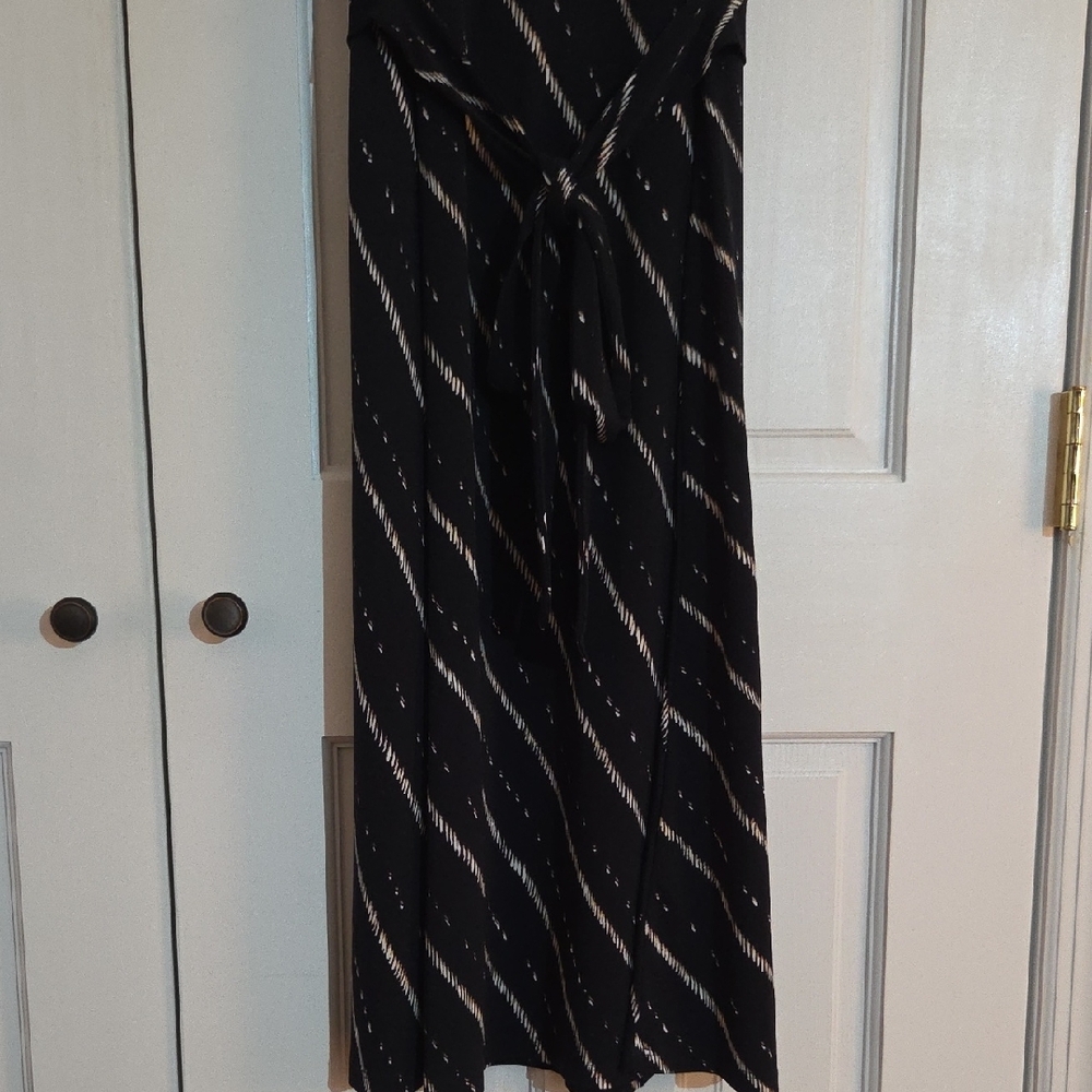 H&M Chic Striped Midi Dress - Picture 4 of 8